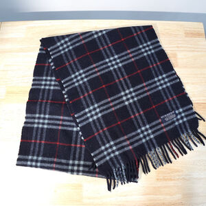 Burberry Vintage Nova Check Scarf 100% CASHMERE
